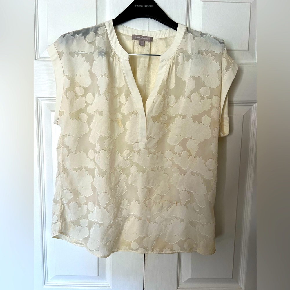 Banana Republic Women’s Blouse